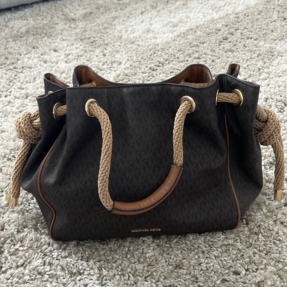 Micheal Kors Tote Bag! Perfectly in condition!!